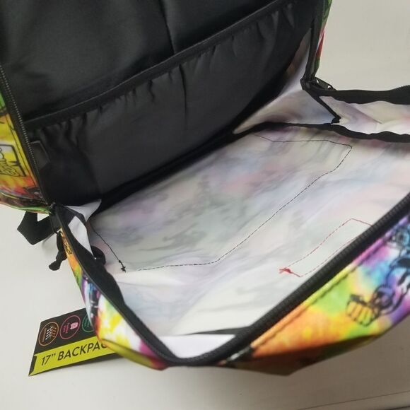 Marvel Comics 17" Backpack. - Picture 14 of 16